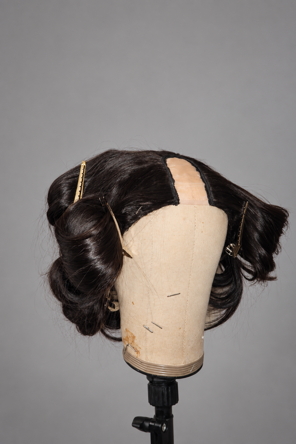 U Part Wigs
